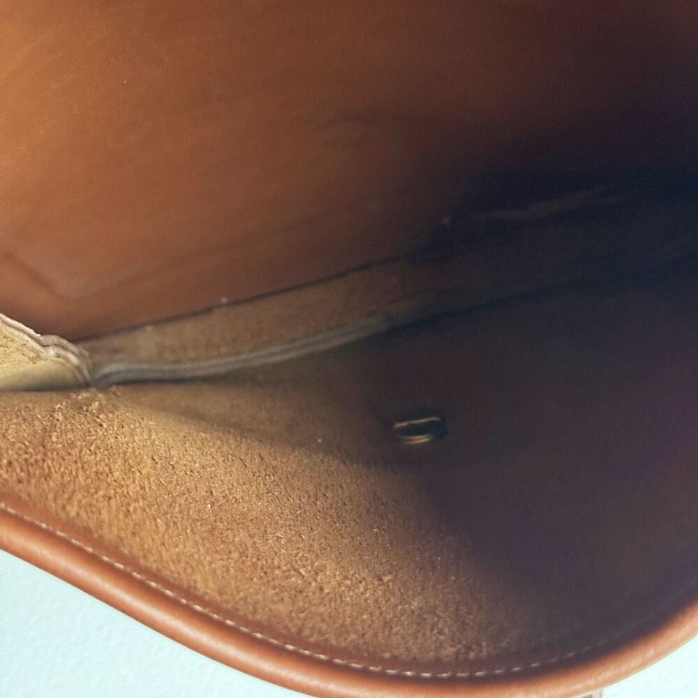 Coach Vintage Station Bag In British Tan Leather With Brass Hardware Style #5130 - Picture 10 of 14